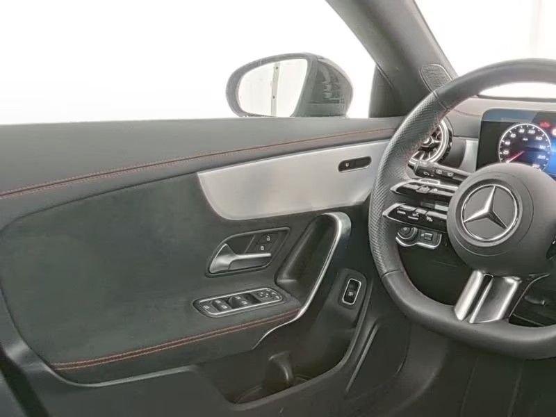 Mercedes-Benz CLA CLA 200 d AMG Line Advanced Plus Night Pack 18" Camera