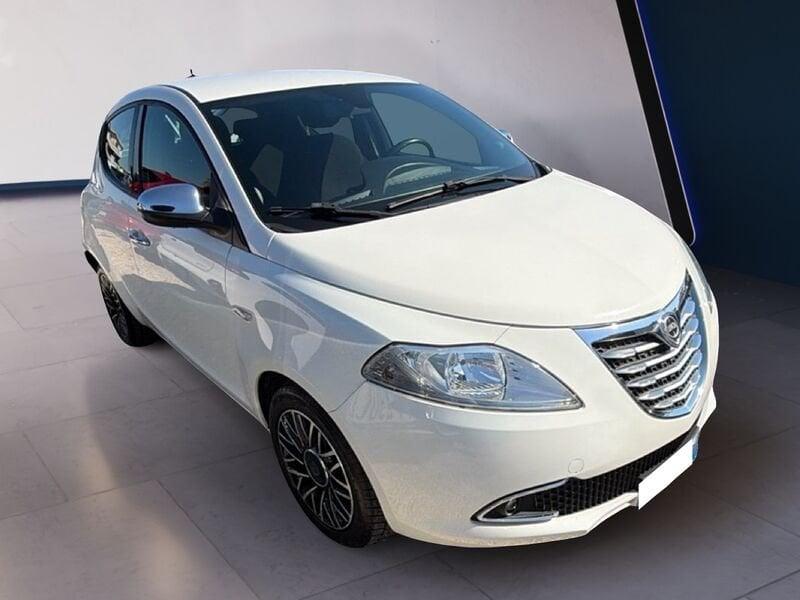Lancia Ypsilon Ypsilon 1.2 8v Gold c/CL ecochic Gpl 69cv