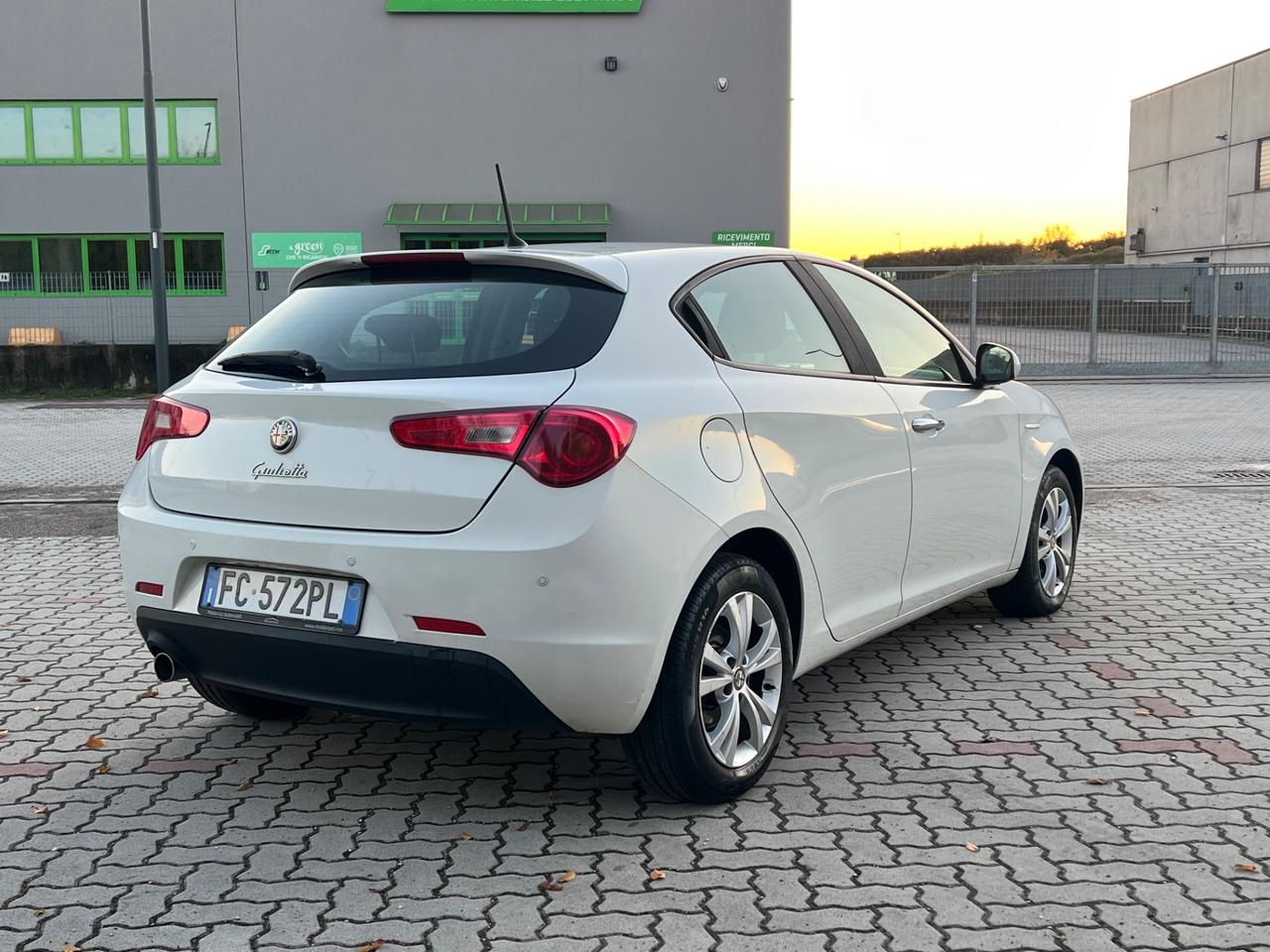 Alfa Romeo Giulietta 1.6 JTDm-2 120 CV Progression