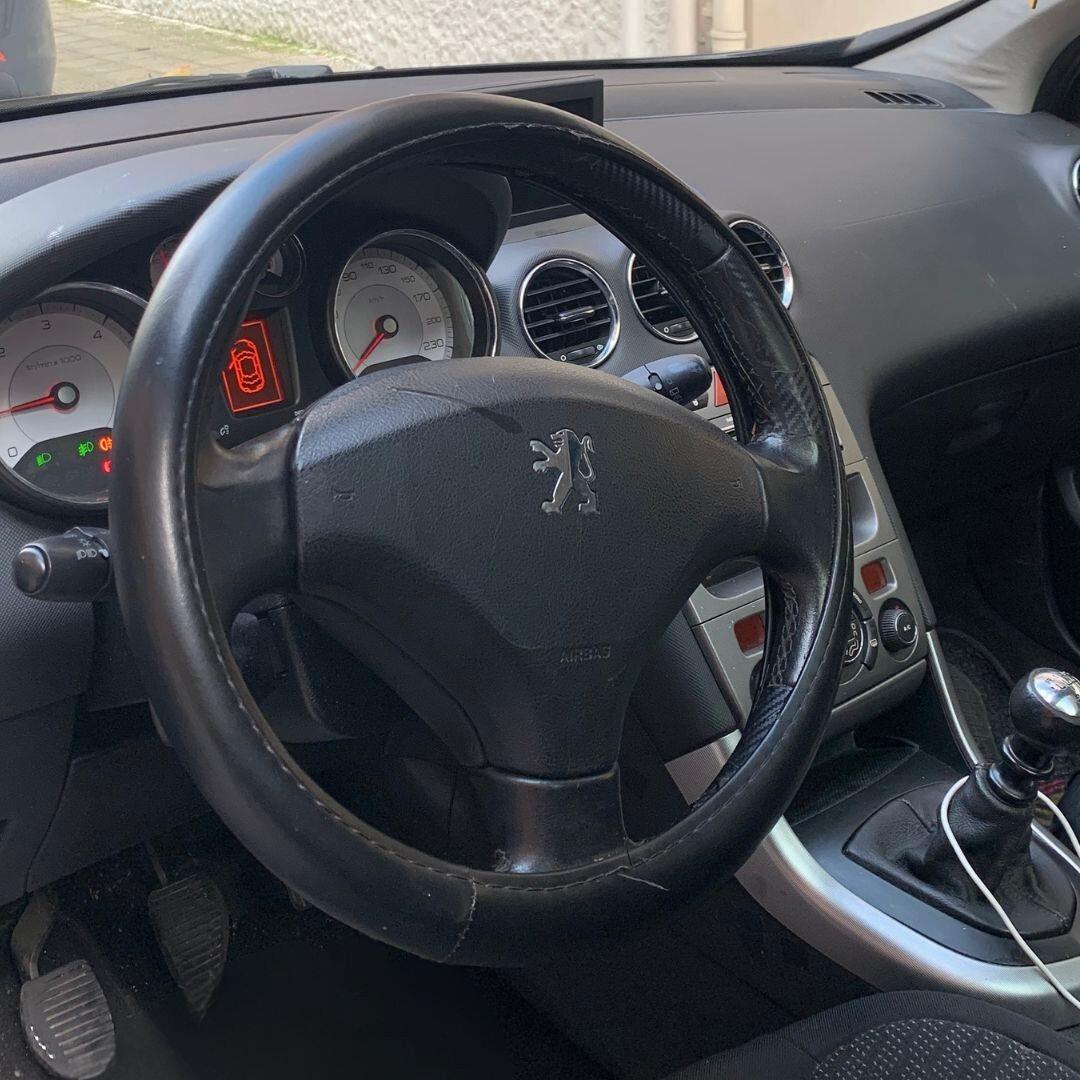 Peugeot 308 1.6 HDi 110CV SW Ciel Premium