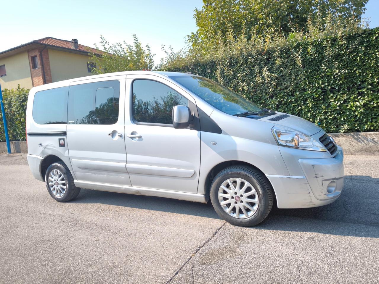 FIAT SCUDO PANORAMA 2,0 MJT – 9 POSTI- GANCIO TRAINO