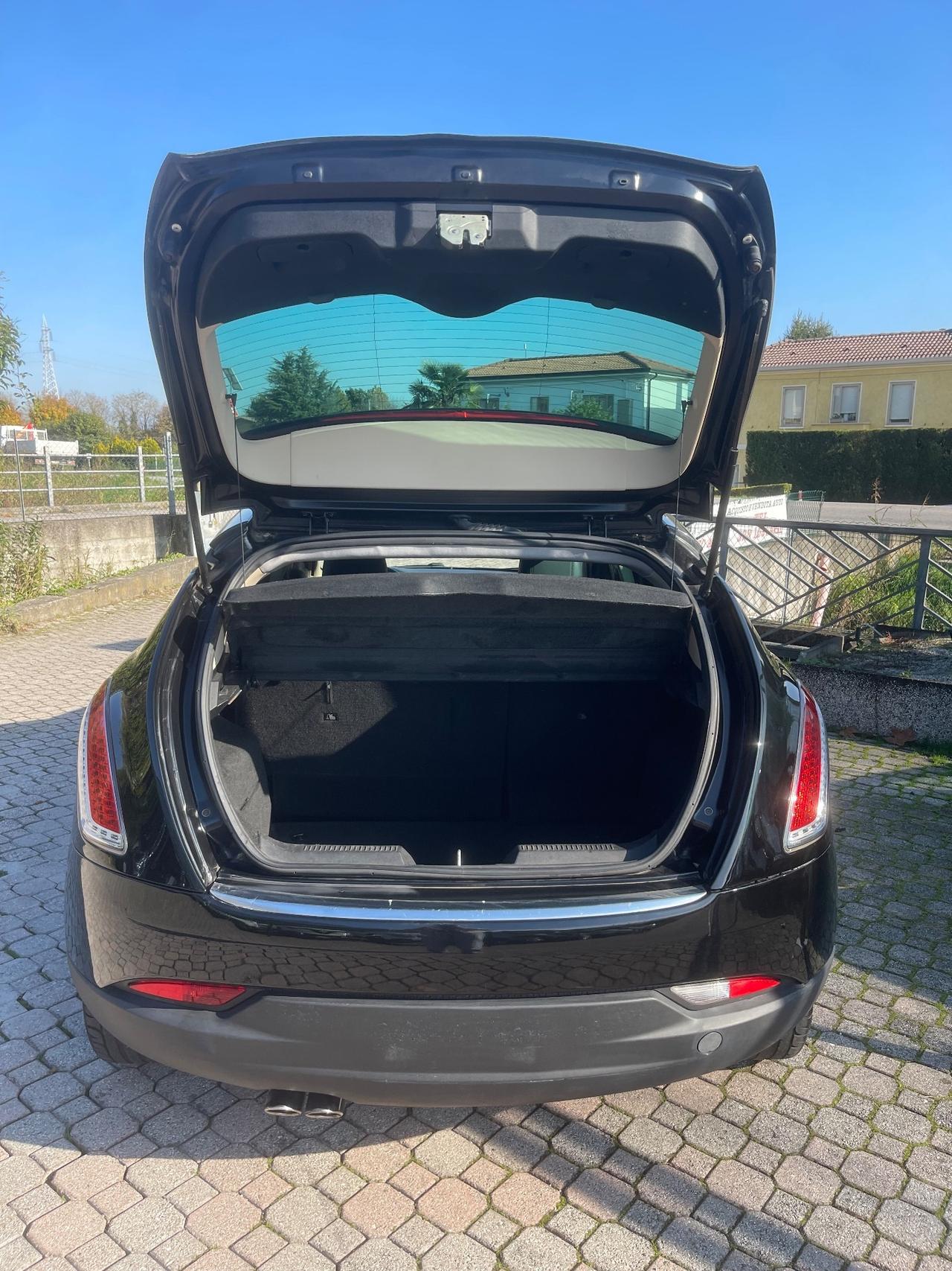 Lancia Delta 1.4 Multiair 140 CV S&S Platino