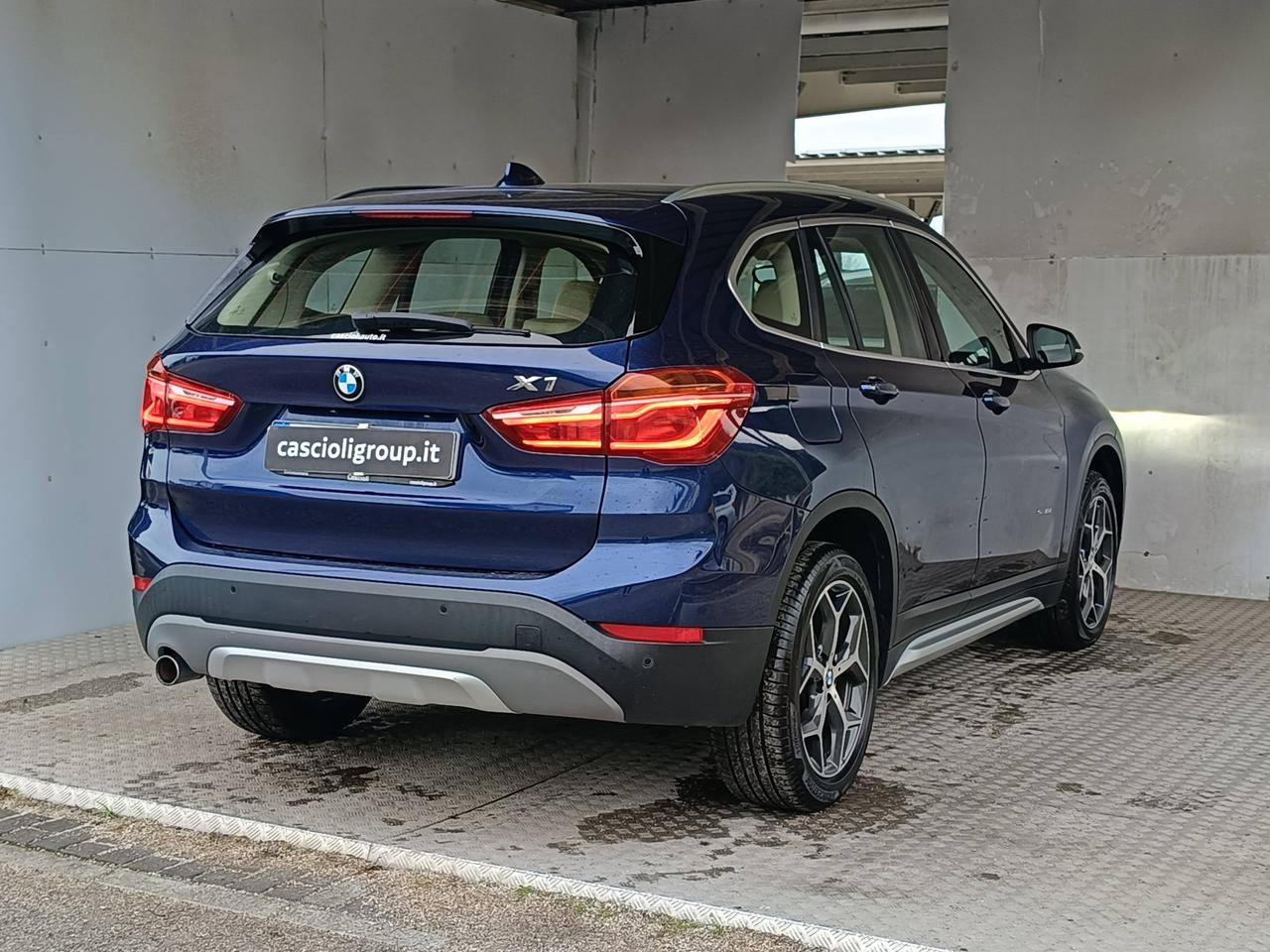 BMW X1 F48 - X1 sdrive18d xLine auto