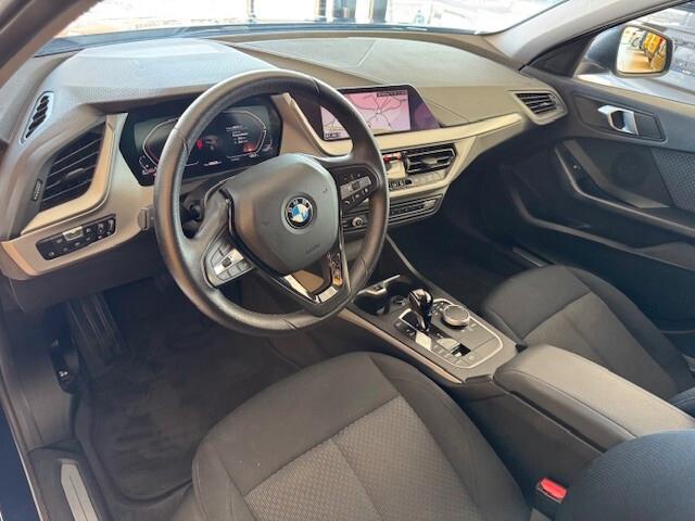 Bmw 116 116d 5p. Business Advantage
