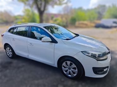 RENAULT MEGANE SW 1.5 dci diesel - 2014