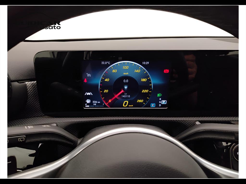 Mercedes-Benz Classe A - W177 2018 - A 180 d Sport auto