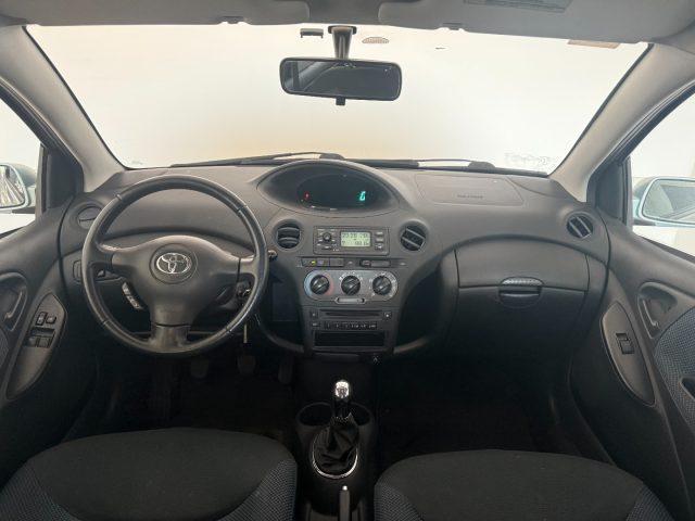 TOYOTA Yaris 1.0i 16V cat 3 porte Sol