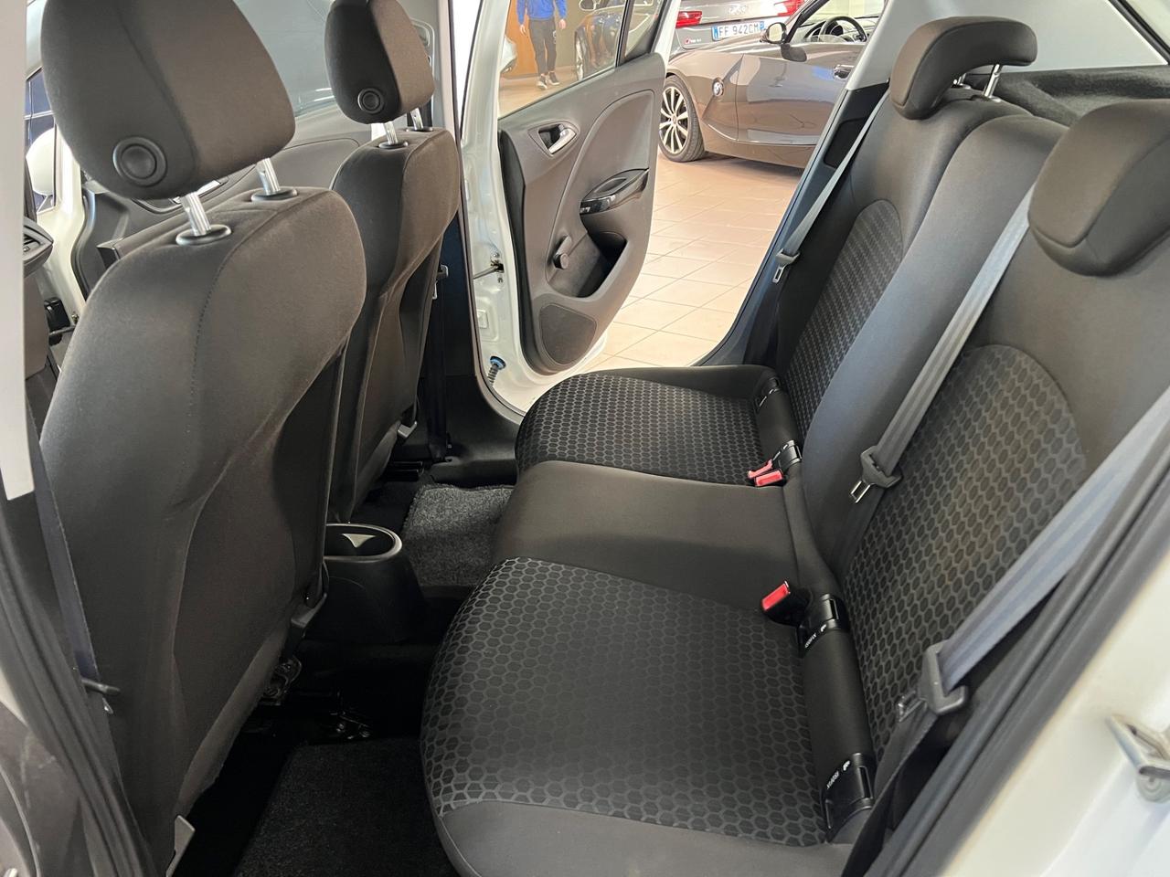 Opel Corsa 1.4 90CV GPL Tech 5 porte Cosmo revisionato