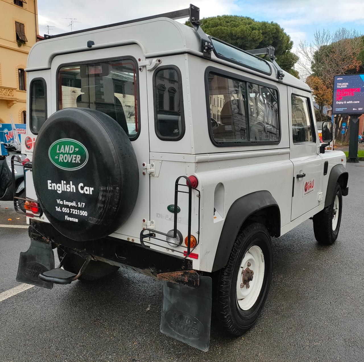 Land Rover Defender 90 2.4 TD4 S SW