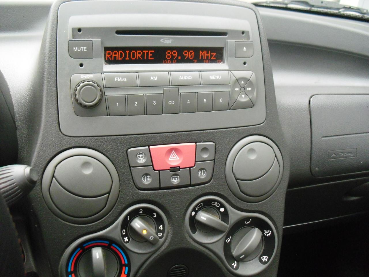 Fiat Panda 4x4 1.3 MJT 16V E5 75cv Climbing, gancio traino, portapacchi!