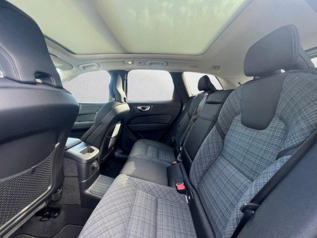 VOLVO XC60 T6 Plug-in hybrid AWD automatico Core Bright