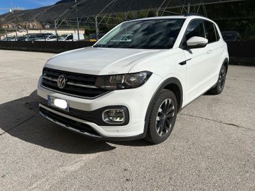 Volkswagen T-Cross 1.0 TSI 110 CV DSG Sport
