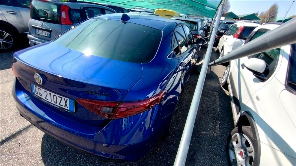 Alfa Romeo Giulia 2.2 Turbodiesel 190 CV AT8 Sprint