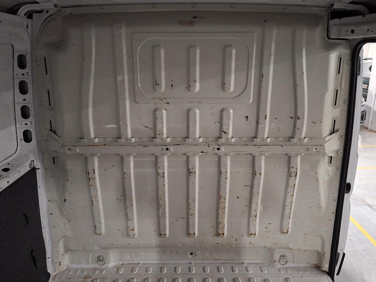 Peugeot Boxer 330 2.2 BlueHDi 140CV L1H1 Furgone