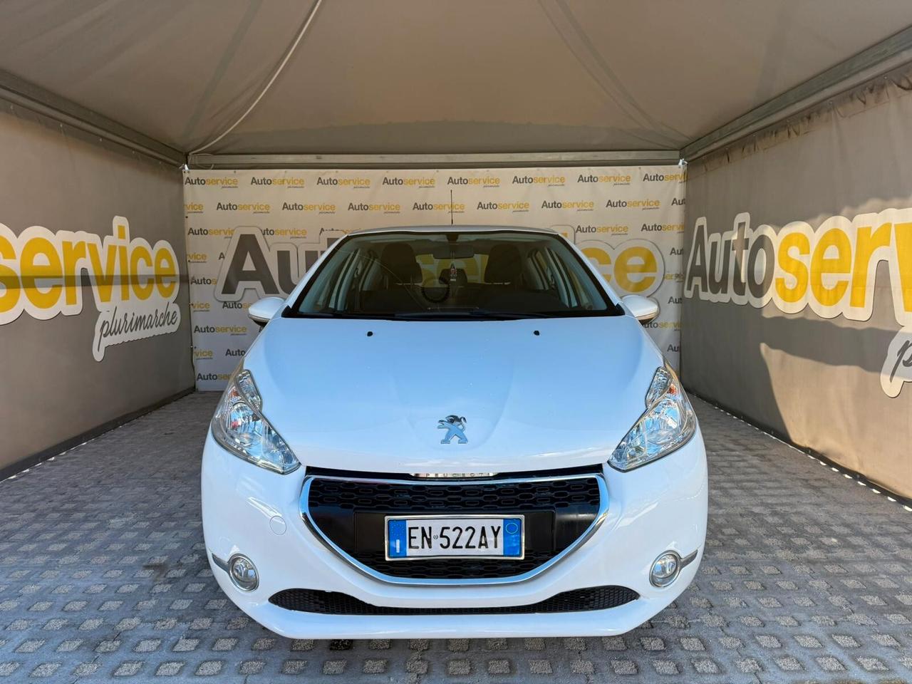Peugeot 208 1.2 VTi 82 CV 5 porte Allure