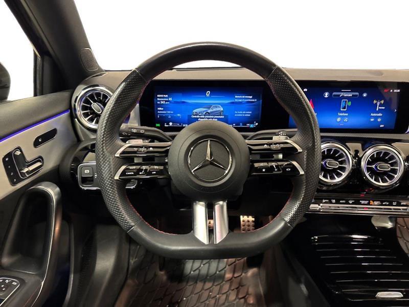 Mercedes Classe A 200 200 D Premium Plus AMG Line 8G-DCT
