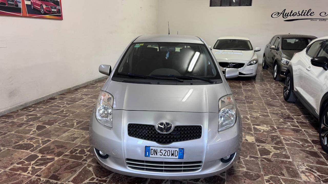 Toyota Yaris 1.3 5 porte M-MT -98.000 km