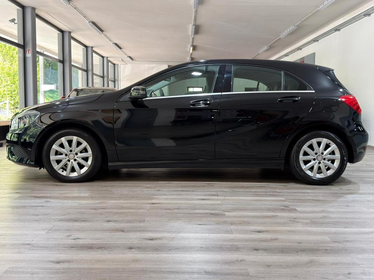 MERCEDES A180 CDI 1.5 109CV AUTO BUSINESS 2015