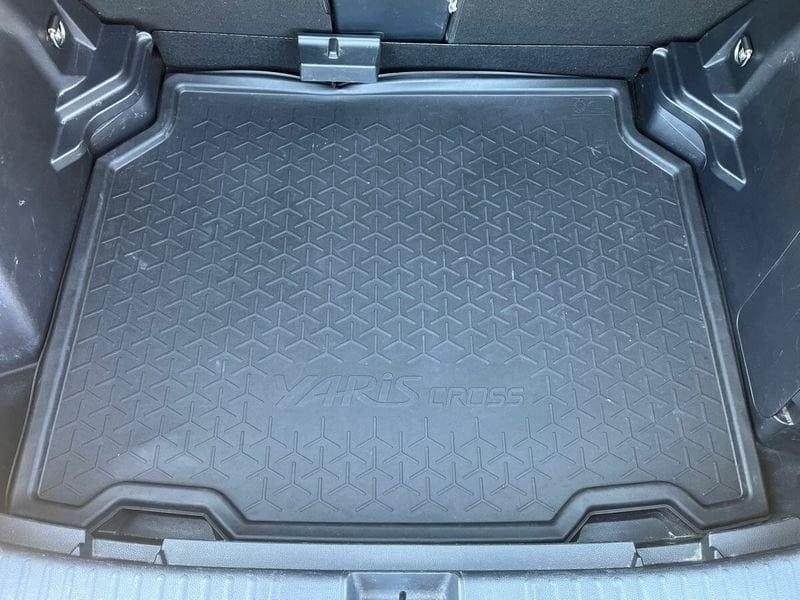 Toyota Yaris Cross 1.5H (116 CV) E-CVT Trend