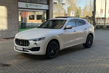 MASERATI Levante V6 Diesel AWD Granlusso