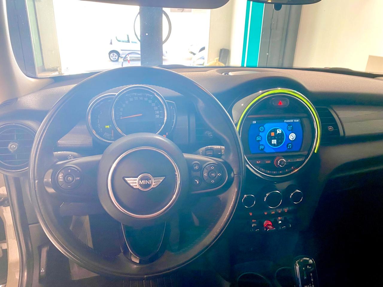 Mini Mini 1.5 Cooper D