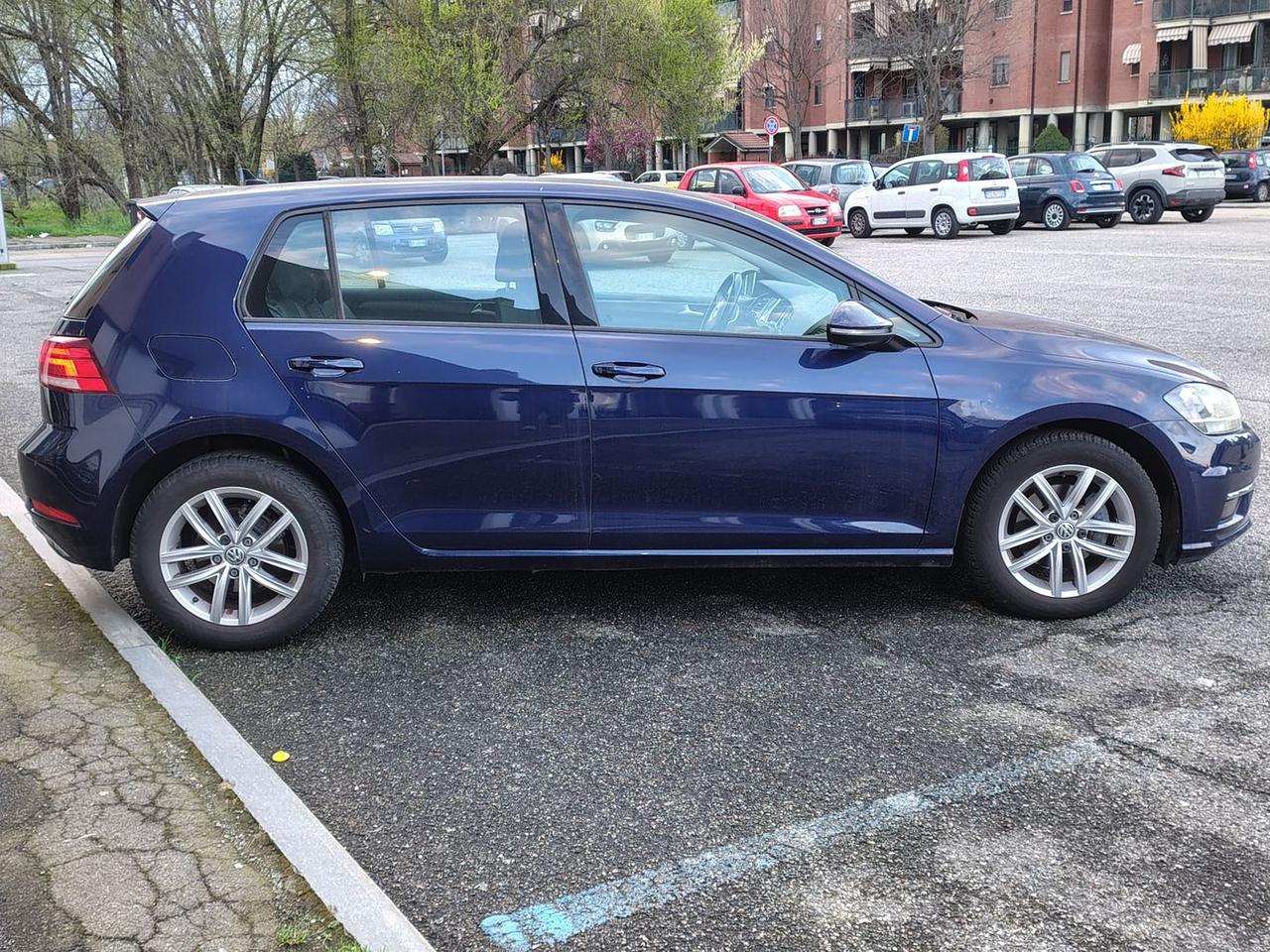 Volkswagen Golf Business PREZZO PROMO 1.6 TD #9739