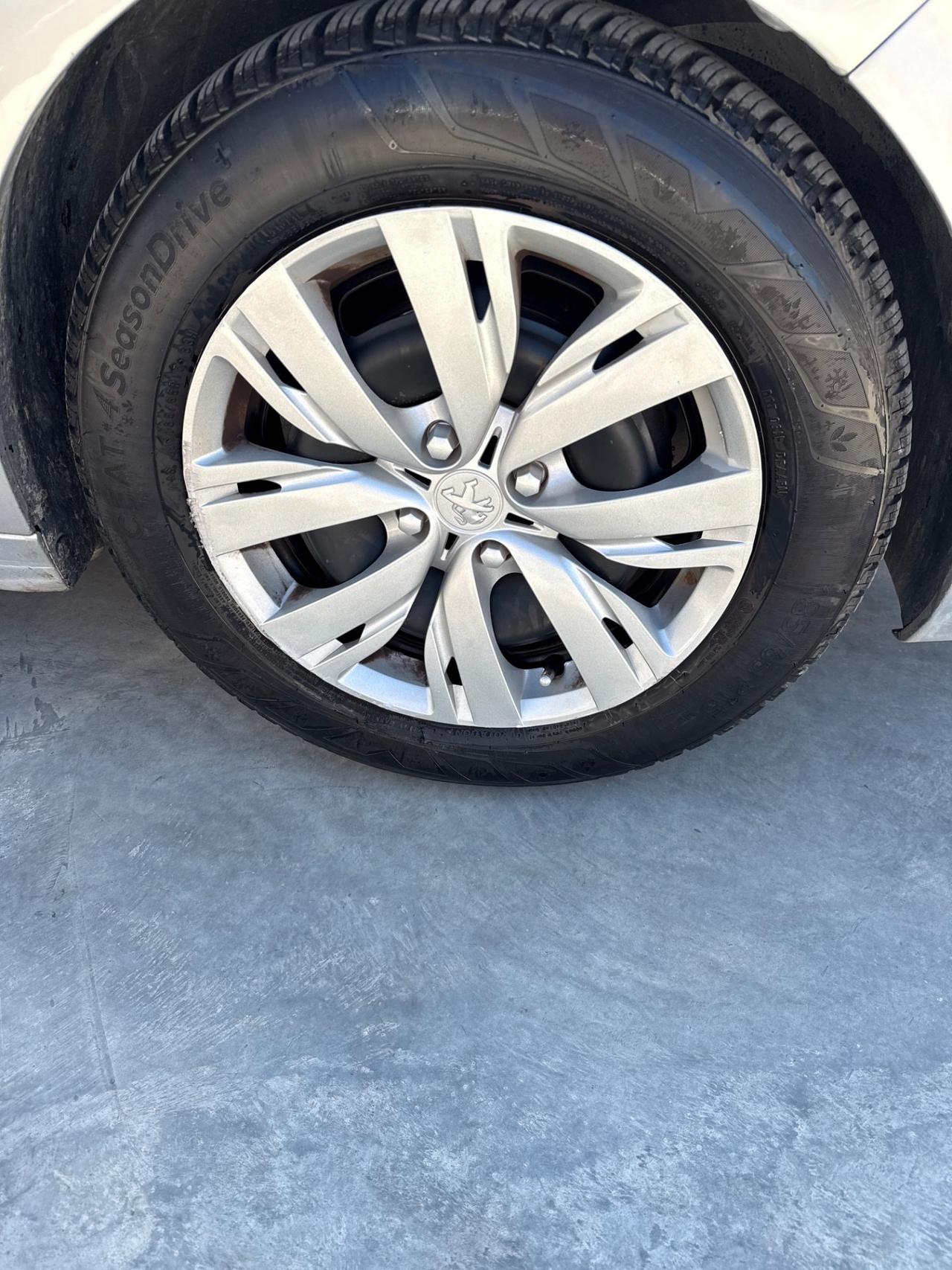Peugeot 208 1.4 VTi 95 CV 5p. GPL Active
