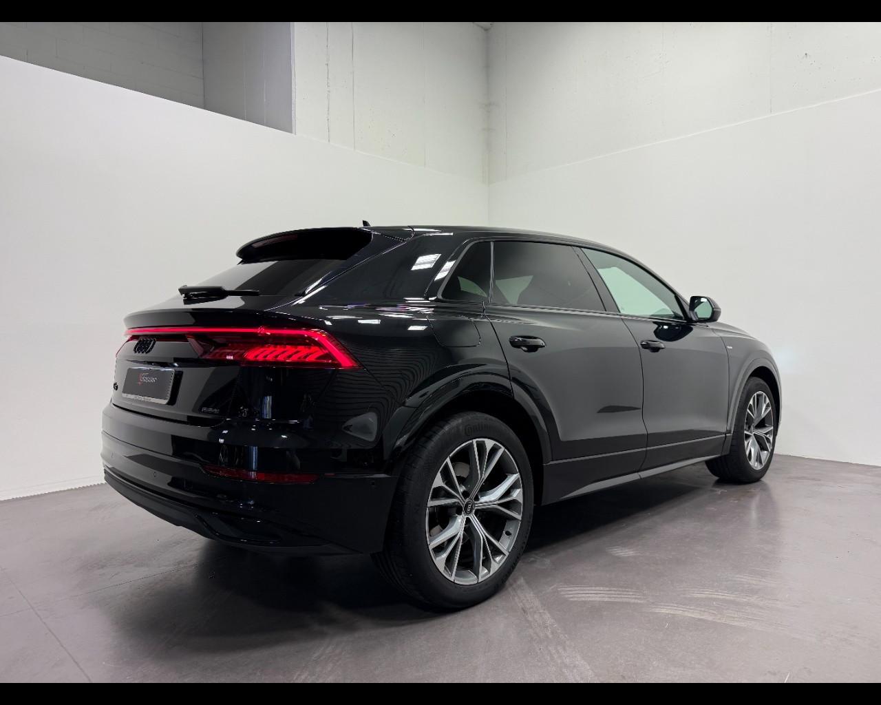 AUDI Q8 50 TDI MHEV QUATTRO TIPTRONIC S LINE