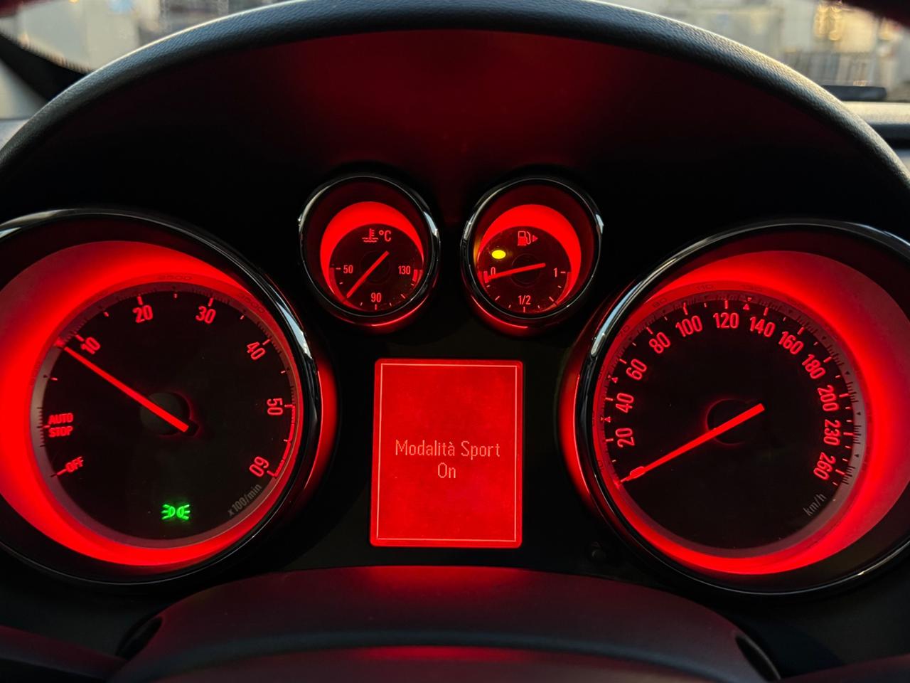 Opel Astra GTC 2.0 CDTI 165CV Cosmo