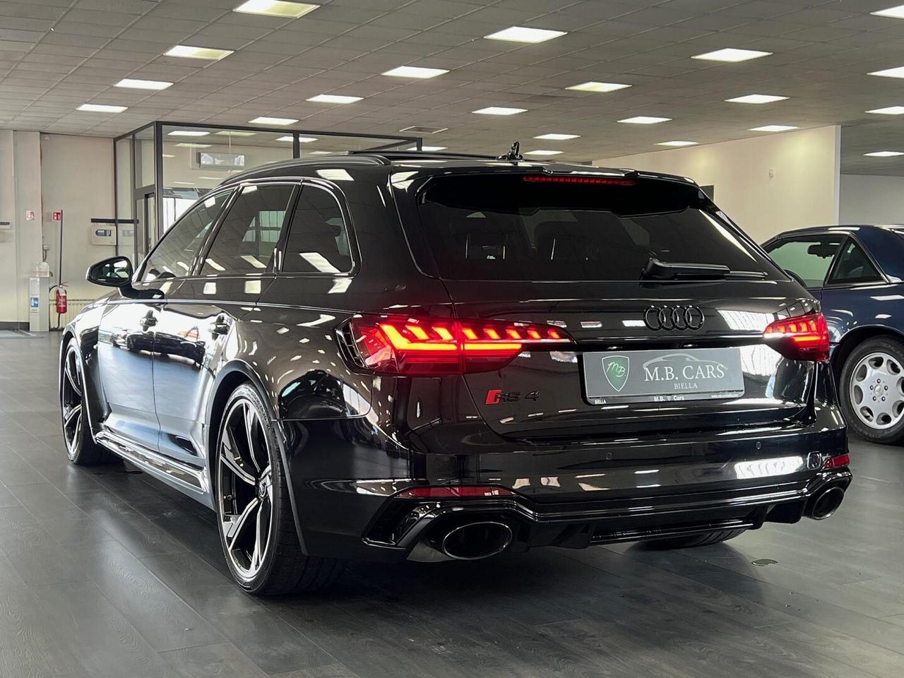 Audi Rs4 2.9 tfsi quattro 450cv tiptronic
