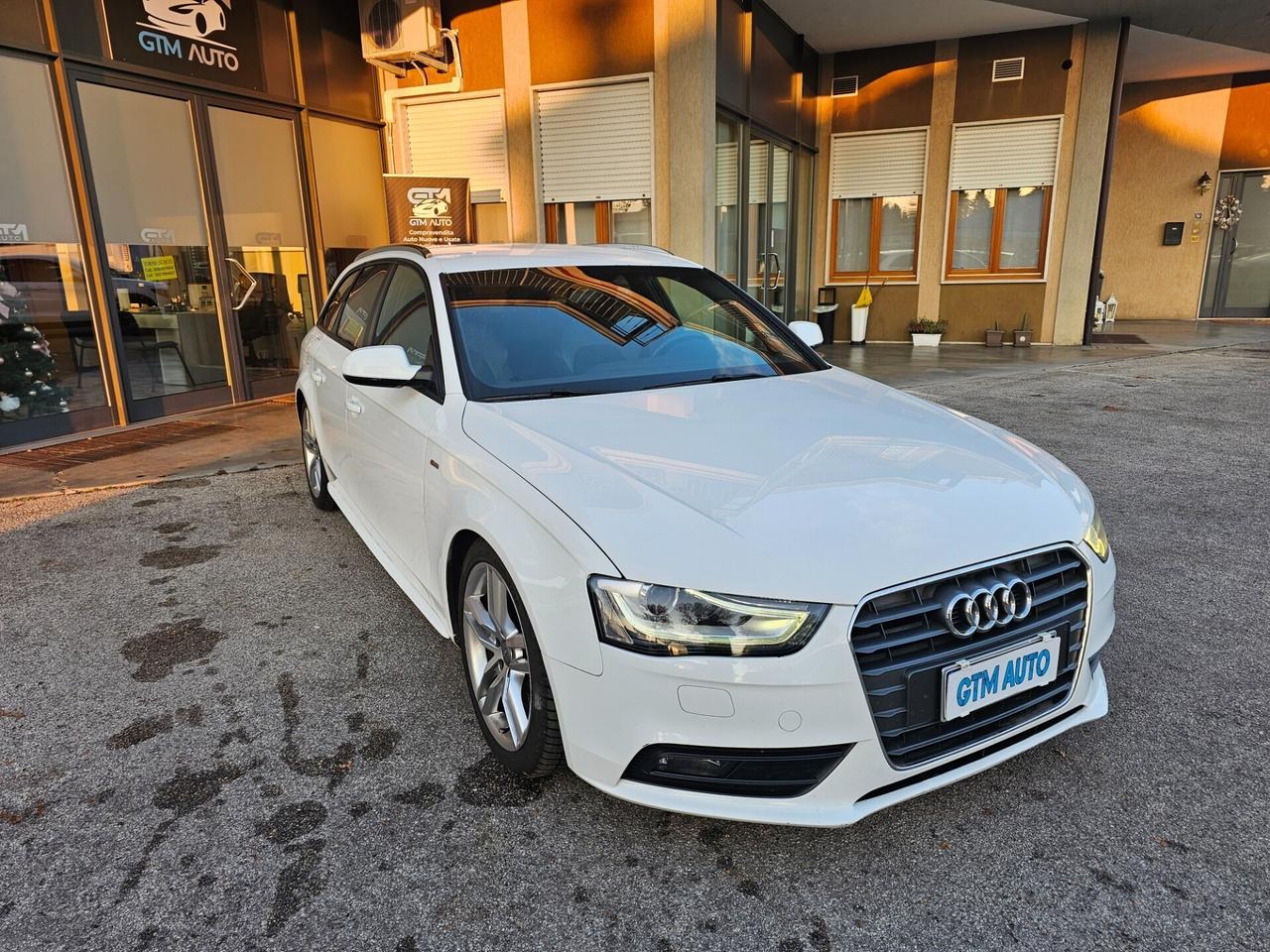 Audi A4 Avant 2.0 TDI 177CV S-line