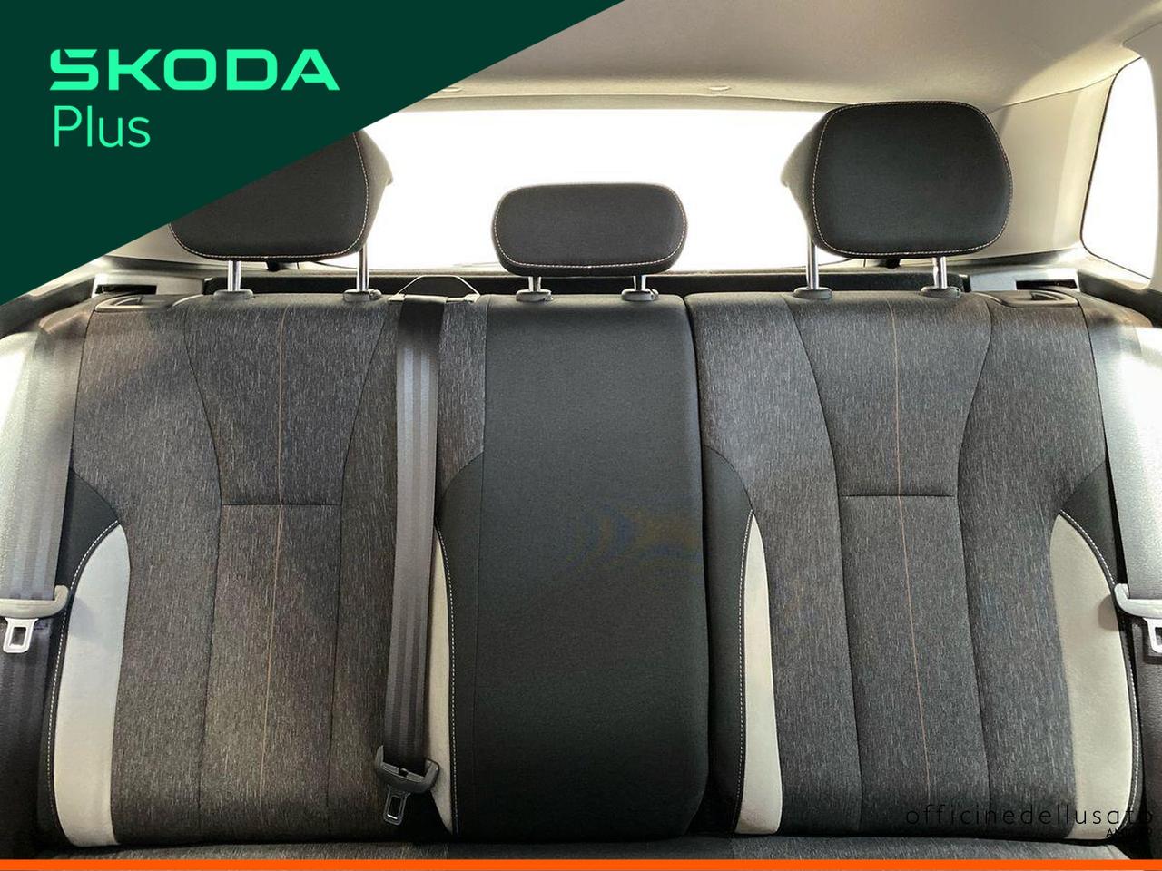 Skoda Kamiq 1.0 tsi 95cv black dots