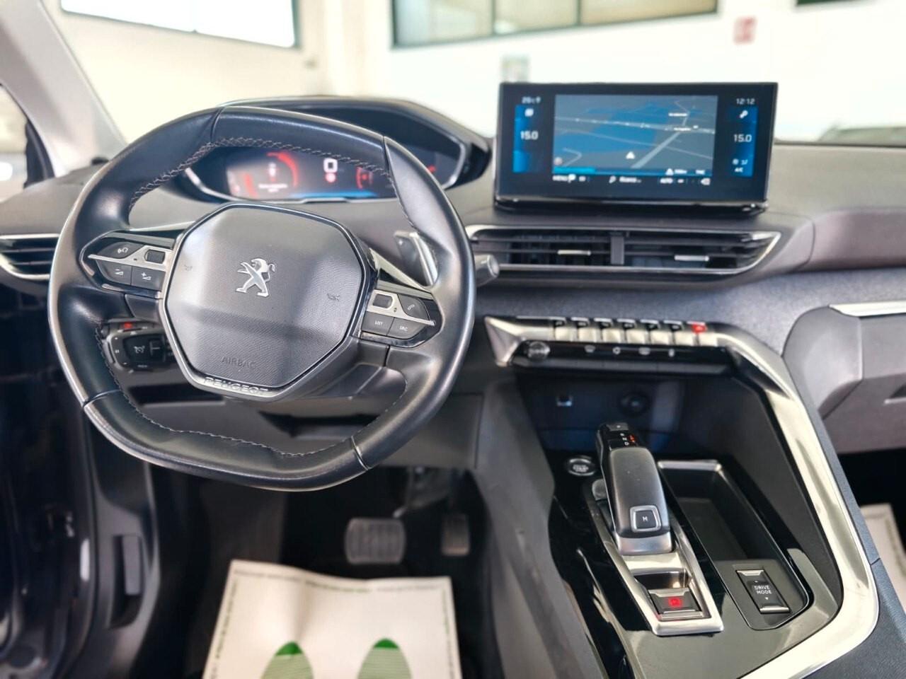 Peugeot 3008 BlueHDi 130 S&S EAT8 Active Pack