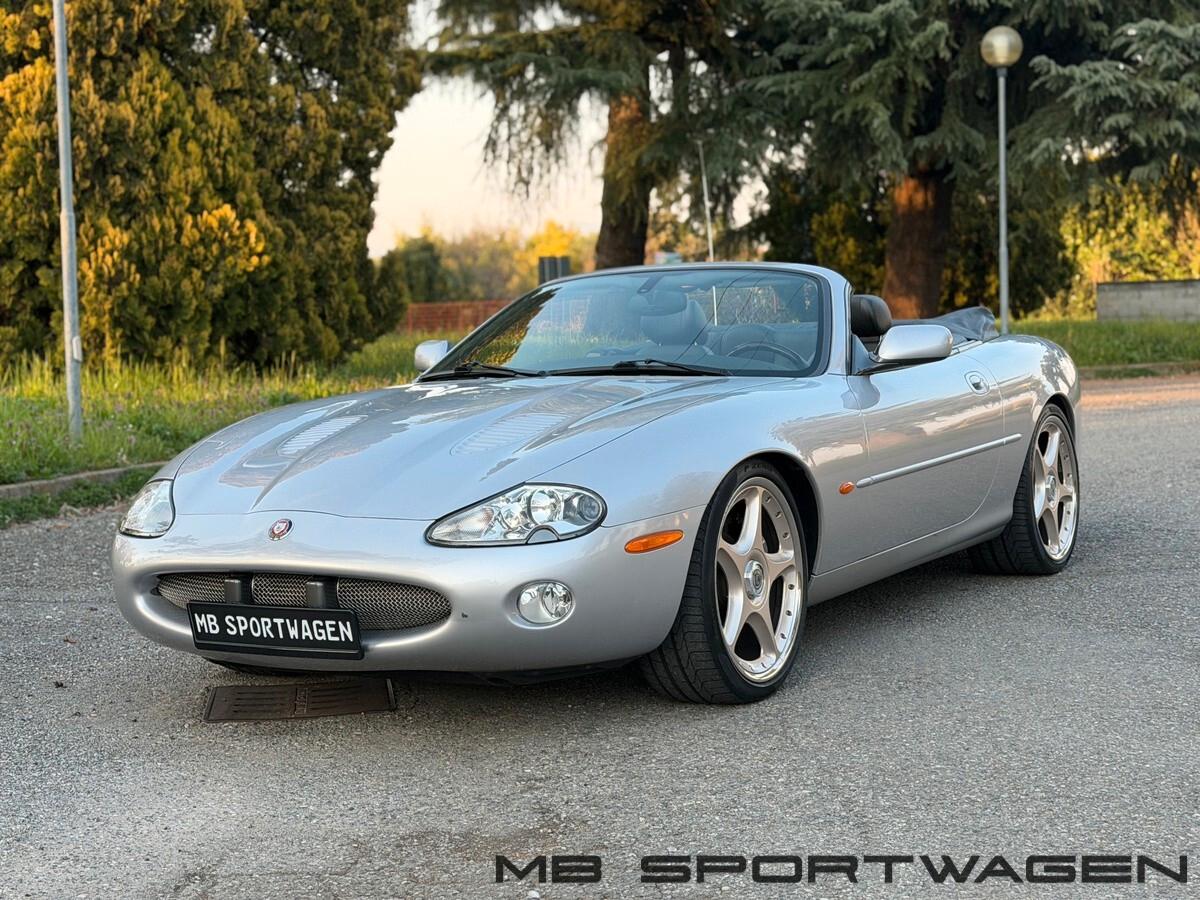 JAGUAR XKR 4.0 SUPERCHARGED CONVERTIBLE - ASI - GARANZIA