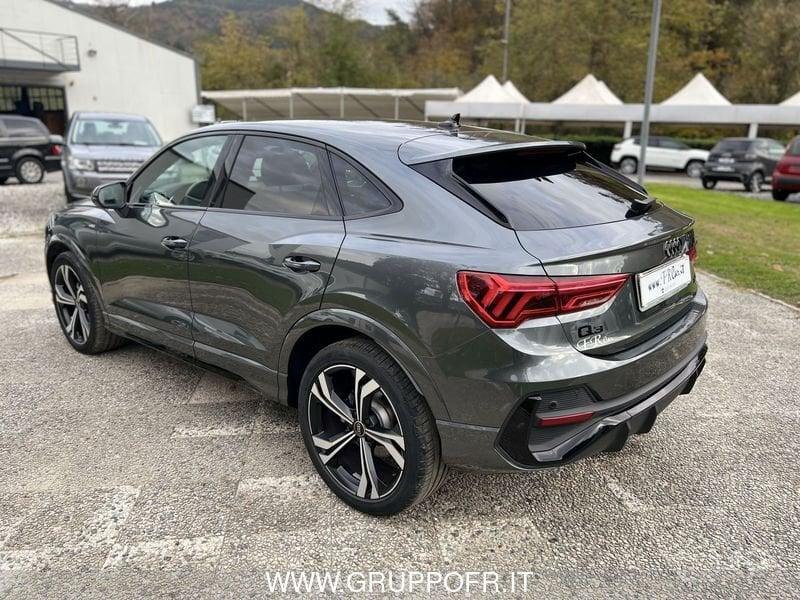 Audi Q3 SPB 35 TFSI Identity Black