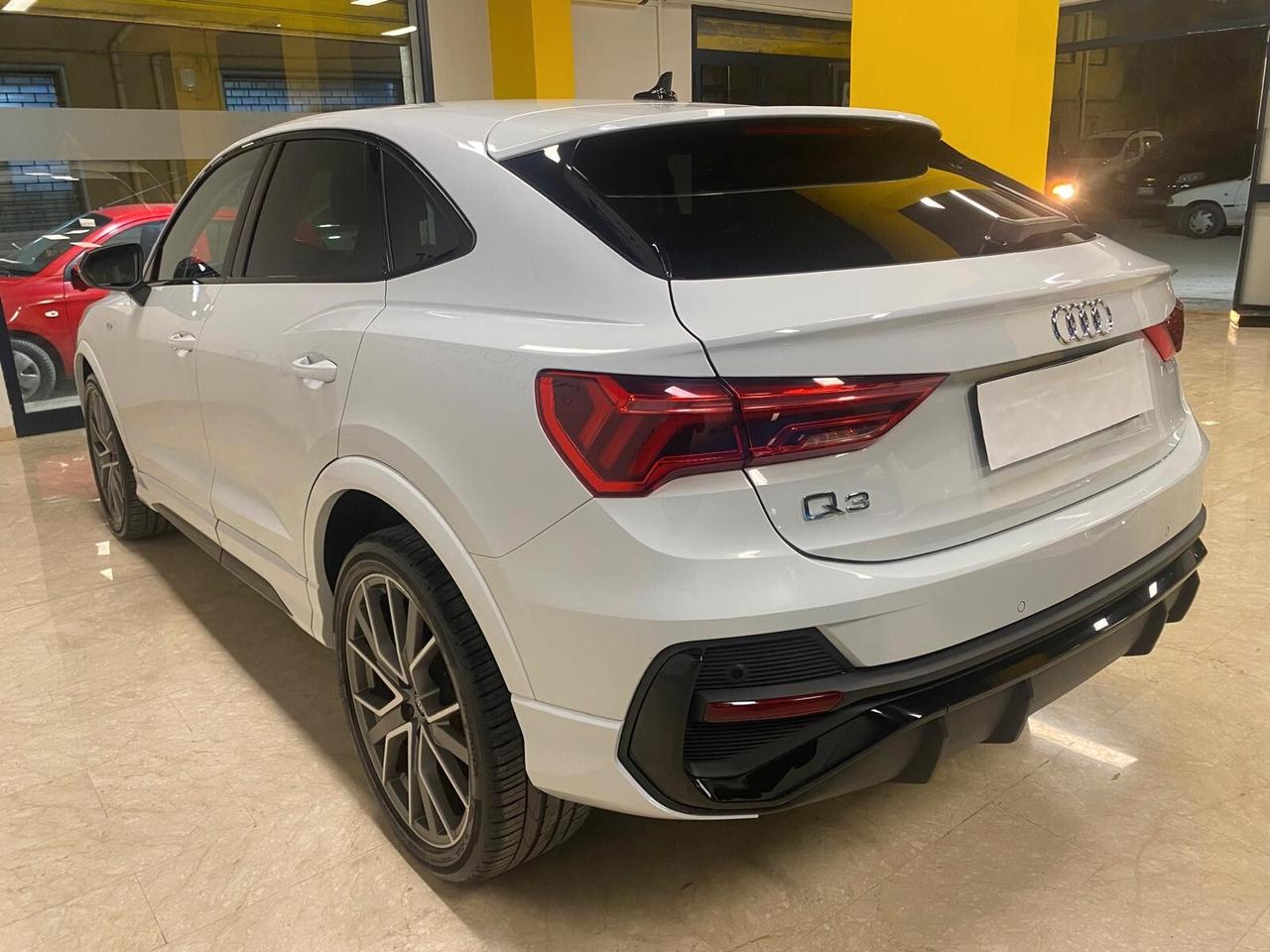 Audi Q3 35 TDI S tronic S line edition