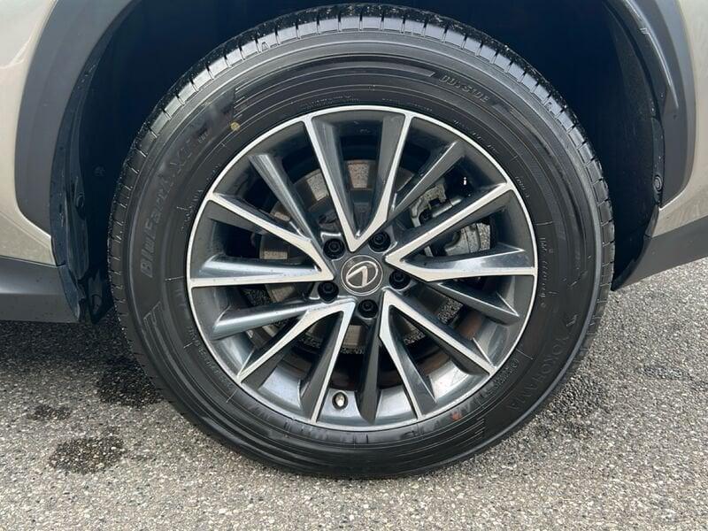 Lexus NX NX Plug-in 4WD Premium IVA ESPOSTA COMPRESA