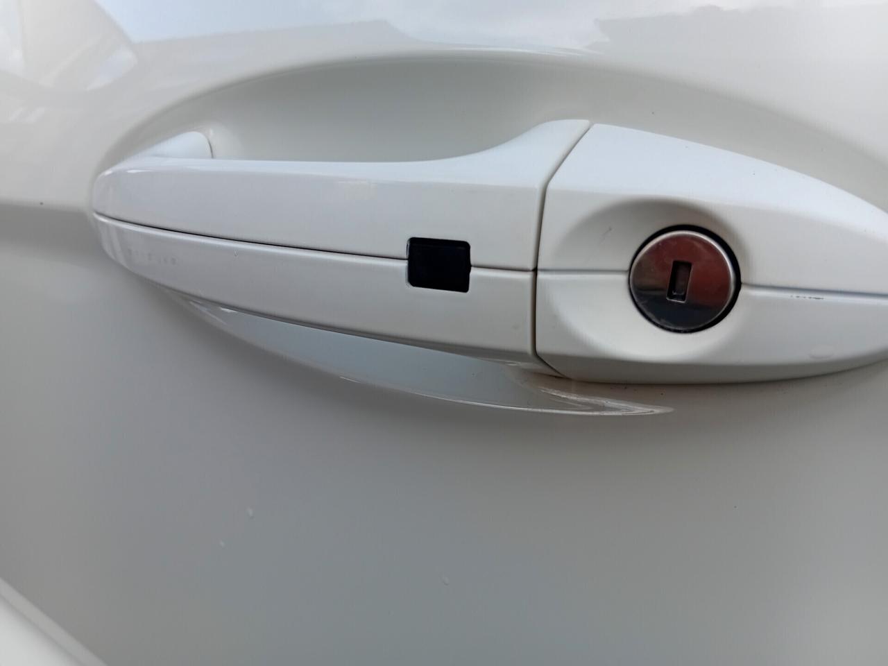 Ford EcoSport 1.5 110 CV Titanium MANEGGEVOLE NELLA GUIDA