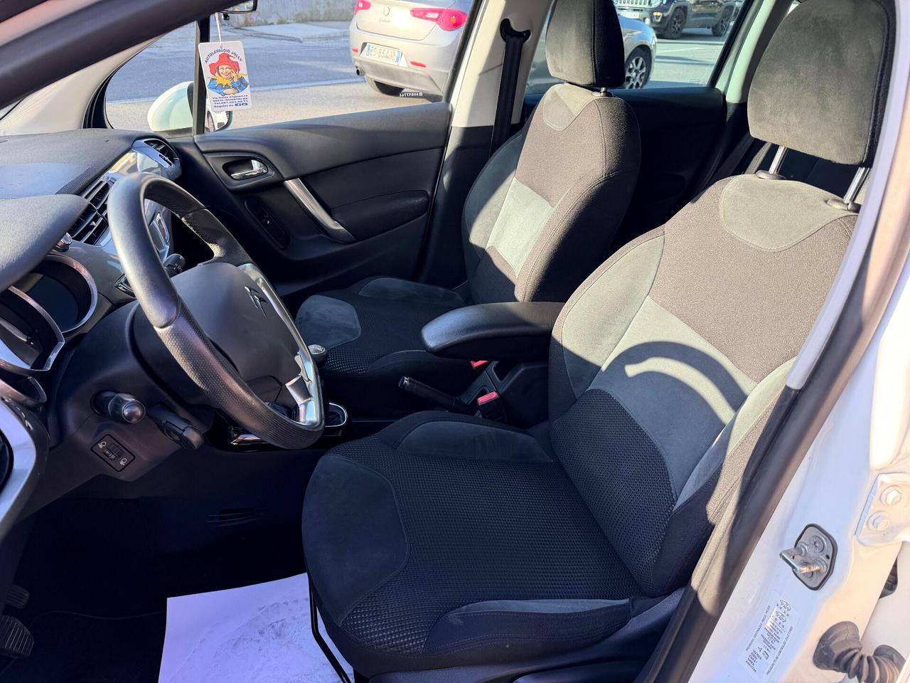 Citroen C3 1.4 Exclusive Style 2010