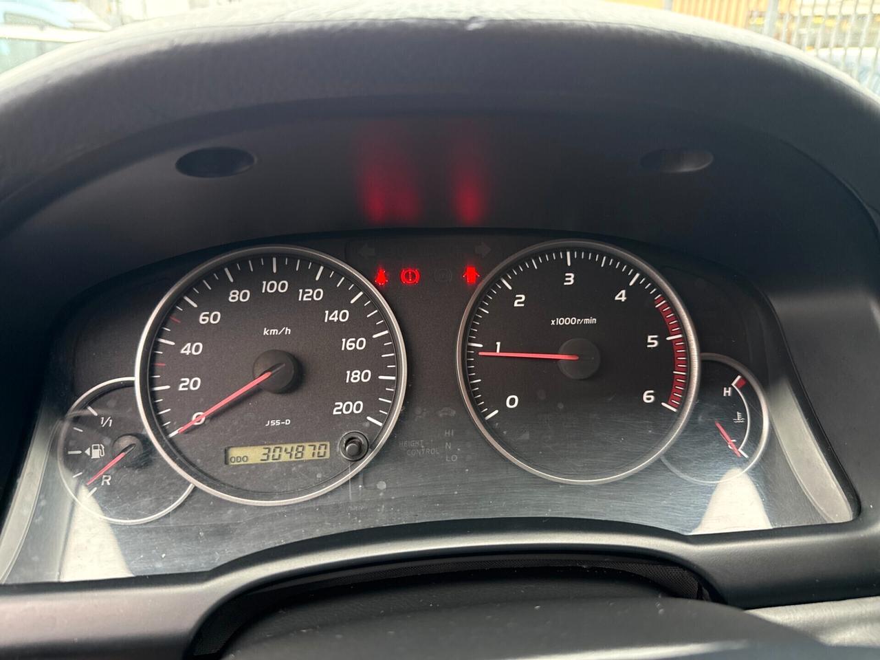 Toyota Land Cruiser 3.0 d 4x4 GPL / 8 POSTI