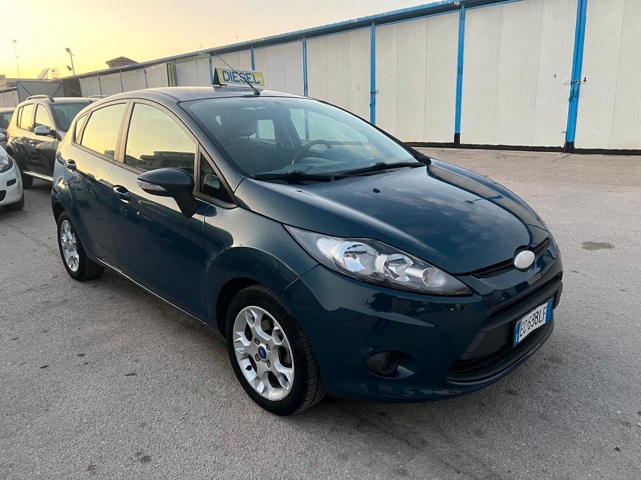 Ford Fiesta 1.4 TDCi 5p. Titanium