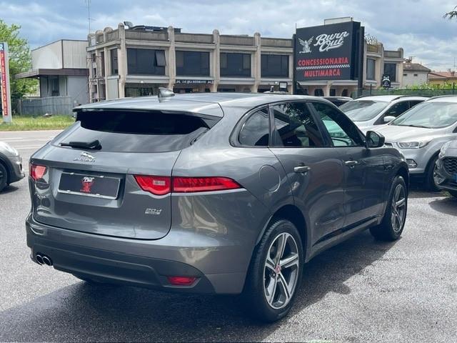 Jaguar F-Pace 2.0 D 180 CV AWD R-Sport