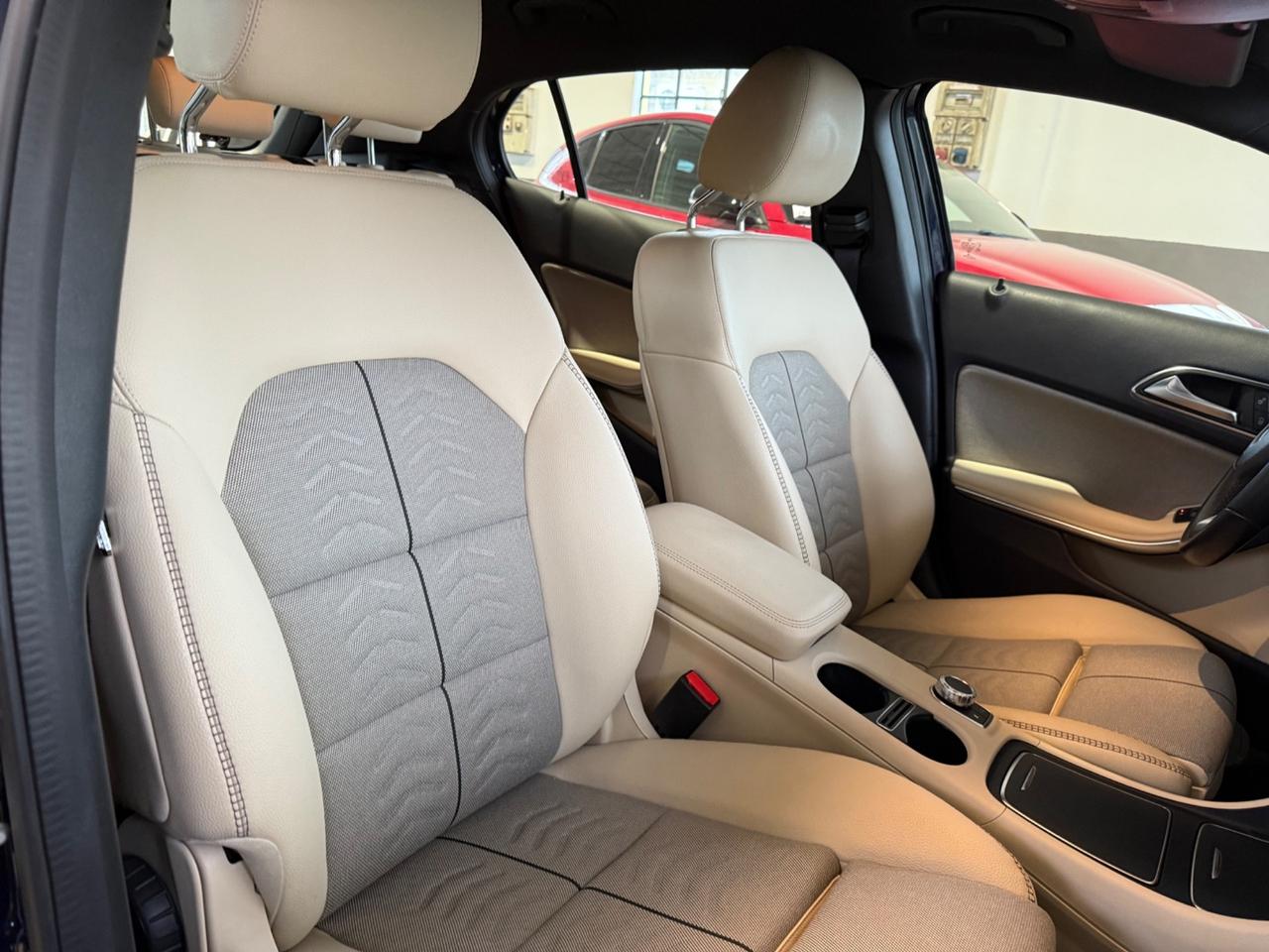 Mercedes-benz GLA 200 d Automatic Sport