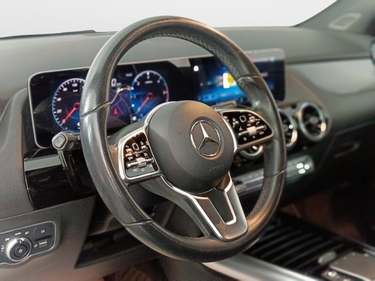 Mercedes-Benz GLA-H247 2020 - GLA 200 d Sport Plus auto