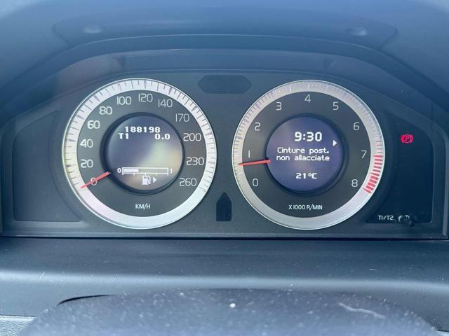 VOLVO V70 2.5 FT MOMENTUM AFV BI-FUEL