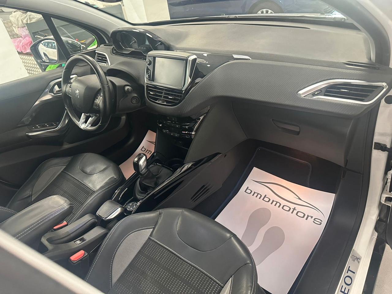 Peugeot 2008 PureTech Turbo 110 S&S Allure