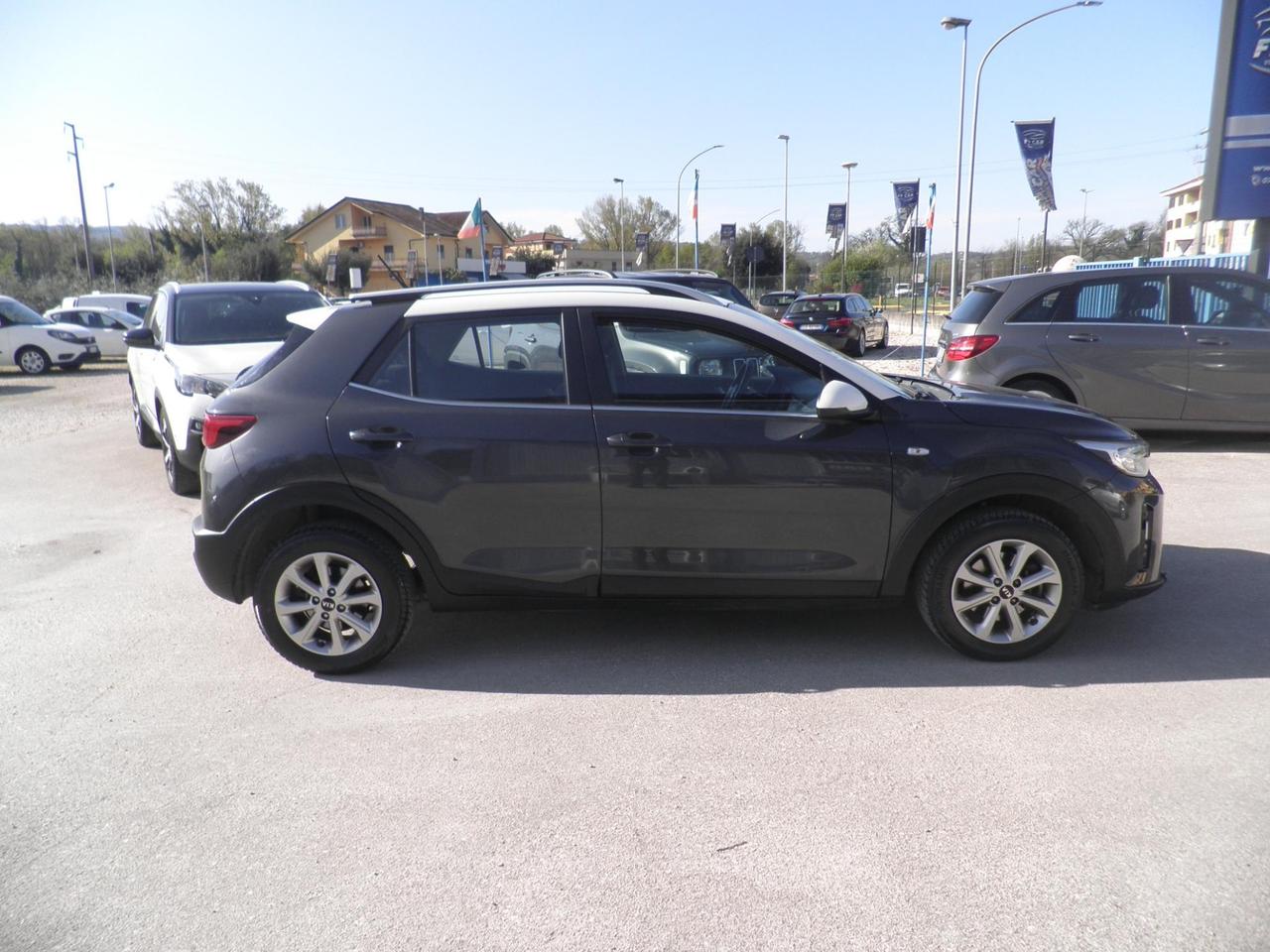 Kia Stonic 1.4 mpi Urban 100cv