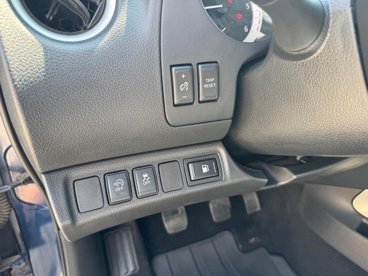 Nissan Navara 2.3 dCi 4WD Double Cab N-Connecta, PREZZO FINITO ESCLUSO PASSAGGIO