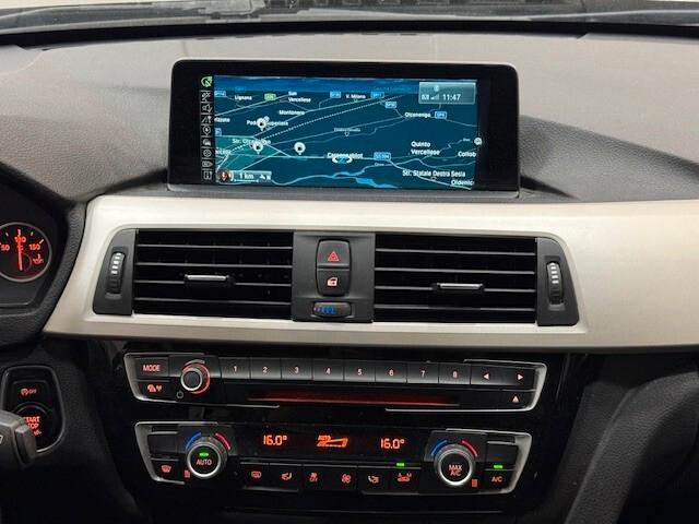 Bmw 318 318d xDrive Touring Luxury