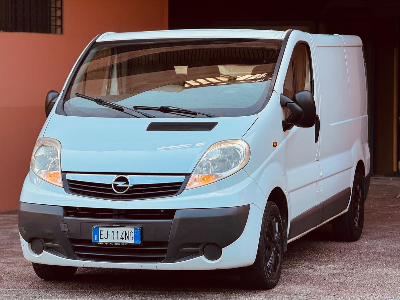 Opel Vivaro 29 2.0 CDTI 120CV PL-TN Furgone Easytronic